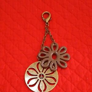 Chic Bronze Floral And Brown Keychain / Bag Charm
